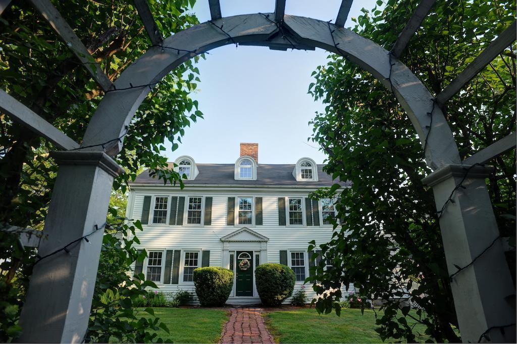 Historic Jacob Hill Inn 锡康克 外观 照片