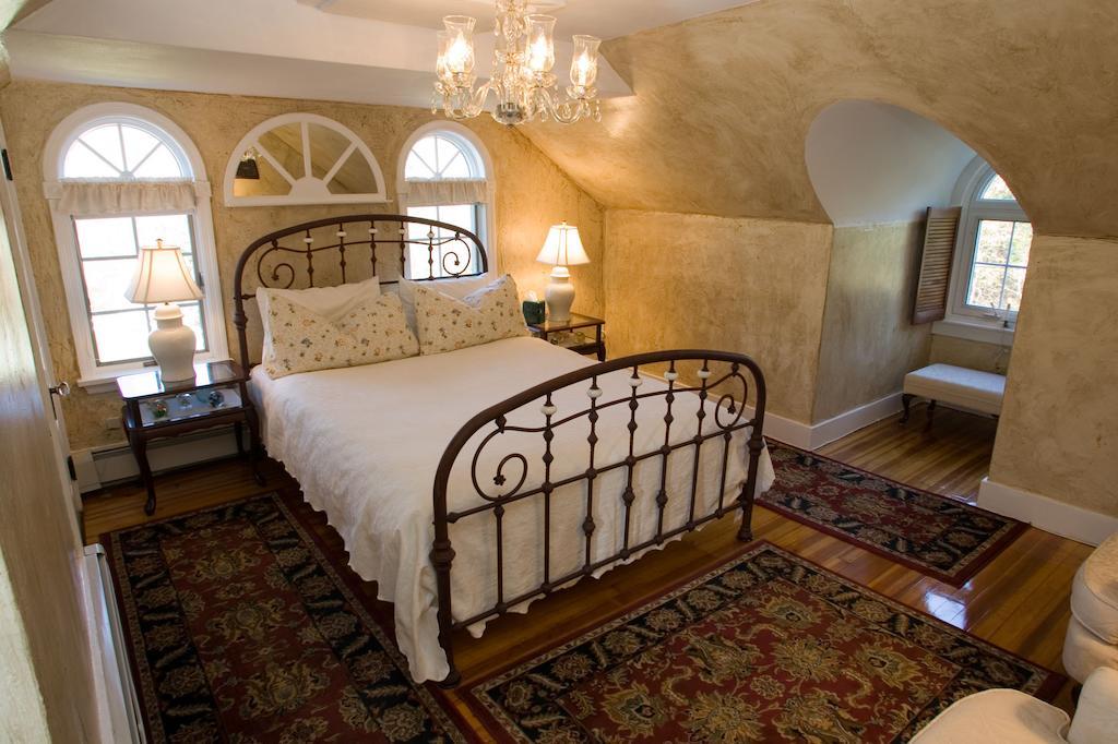 Historic Jacob Hill Inn 锡康克 外观 照片